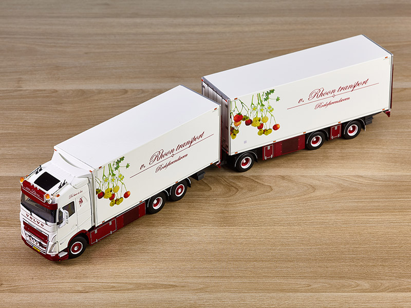 02-3235-volvo-fh5-globetrotter-6x2-koel-bakwagen-combinatie-6-as-3