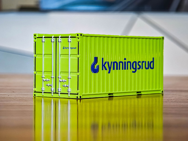 20_ft_container_(with_lifting_straps)_kynningsrud-1