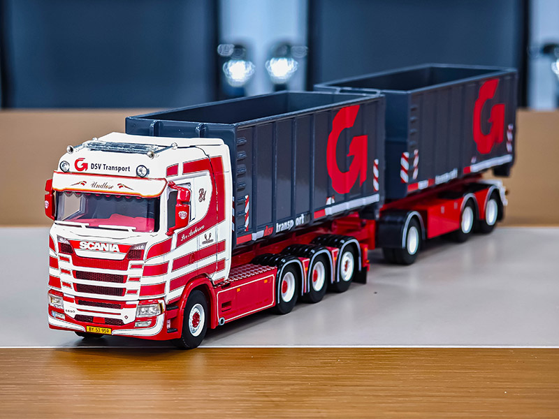 scania_s_normal_cs20n_8x4_riged_hooklift_container-3