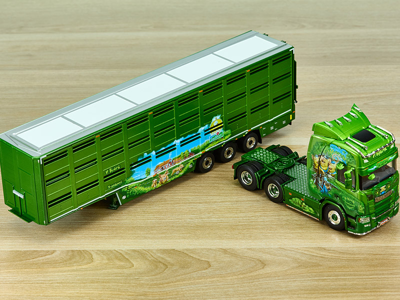 01-2867-scania-r-highline-cr20h-6x2-tag-axle-live-stock-trailer-3-axle-3