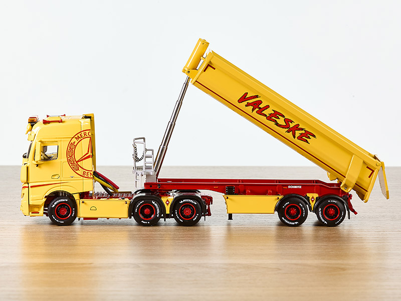 01-2785-mercedes-benz-actros-mp4-big-space-6x2-tag-axle-halfpipe-tipper-trailer-2-axle-2