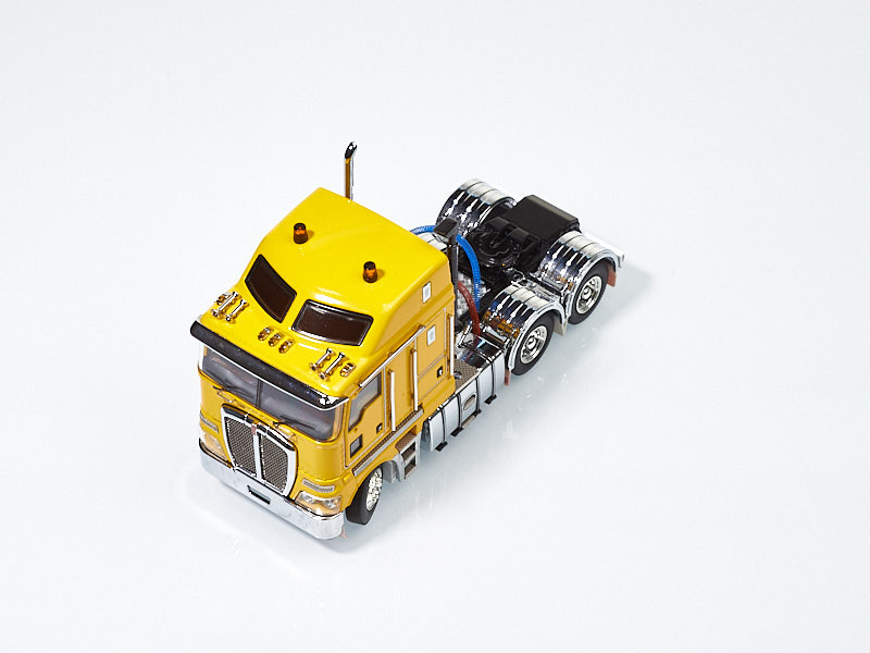 AL6_8201