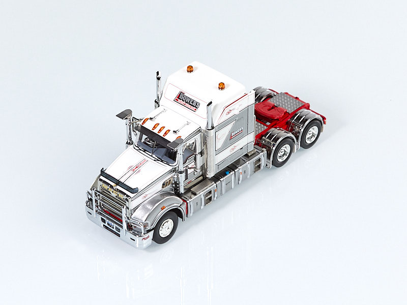Z01593_MACK_SUPERLINER-4